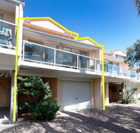 3 'Frangipani' 30 Leonard Avenue - great townhouse with air con - Darwin Tourism