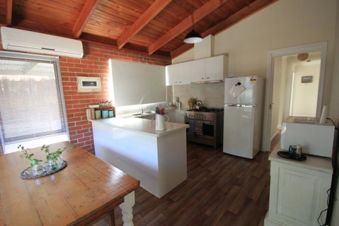 32 Owarra Street - Darwin Tourism 0