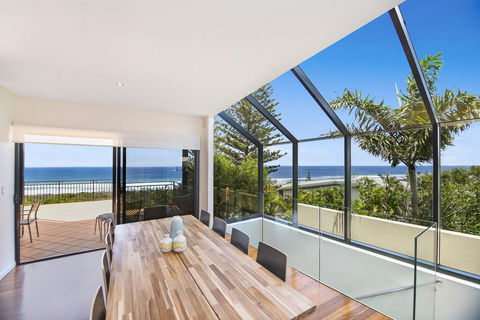41 Pelican Street, Peregian Beach, Noosa Shire - Darwin Tourism 1