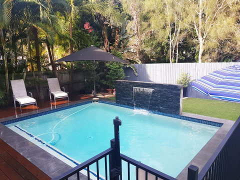 5 Bedroom Luxury Villa - Hope Island - Darwin Tourism 0