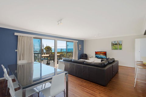 74 Ocean Parade - Darwin Tourism 0