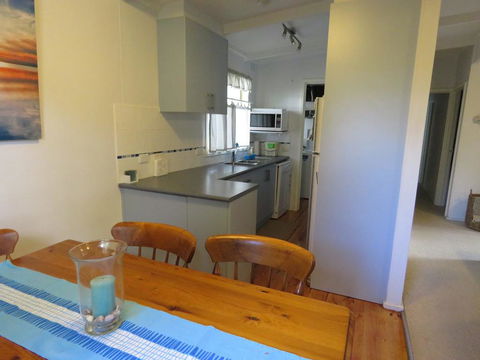 8 Ophir Ave, Ventnor - Darwin Tourism 2