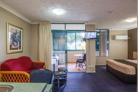 AAA Airport Albion Manor Apartments And Motel - Darwin Tourism 3