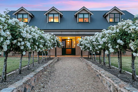 Abbotsford Country House Barossa Valley - Darwin Tourism 0