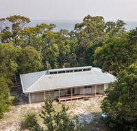 Acacia Lakehouse - The lake at your doorstep - Darwin Tourism