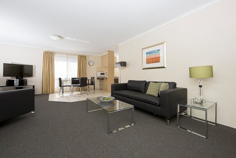 Accommodate Canberra - Kingston Court - Darwin Tourism 0