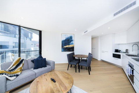 Accommodate Canberra - Northshore - Darwin Tourism 1