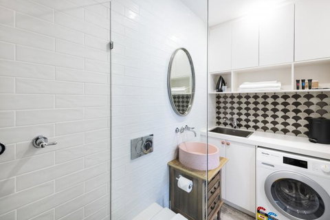 Accommodate Canberra - Warehouse - Darwin Tourism 1