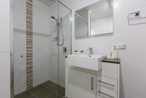 Accommodate Canberra- Domain Parliamentary Triangle - Darwin Tourism 3