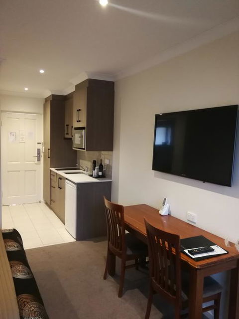 Addison Motor Inn - Darwin Tourism 3