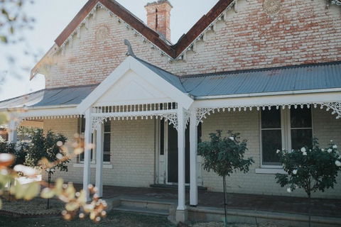 Dubuque Bed And Breakfast - Darwin Tourism 1
