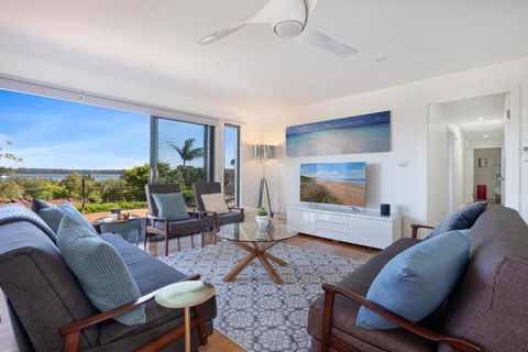 EAST52A - Lake Views - Darwin Tourism 0