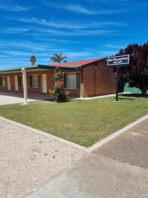 Edithburgh Seaside Motel - Darwin Tourism 0