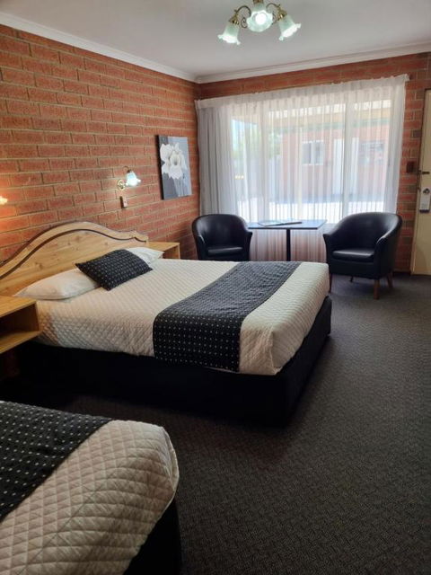 Edithburgh Seaside Motel - Darwin Tourism 4