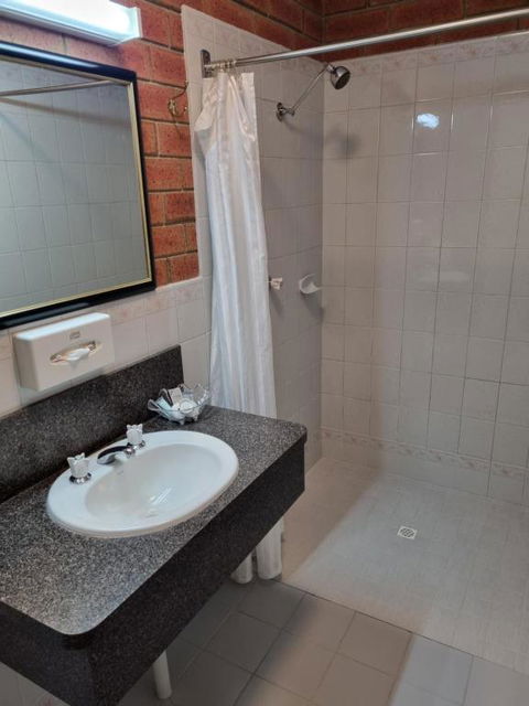 Edithburgh Seaside Motel - Darwin Tourism 2