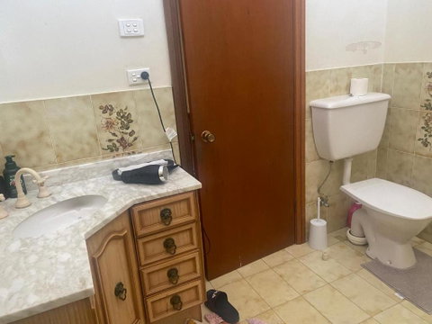 Elegant Castlehill Stay - Darwin Tourism 3