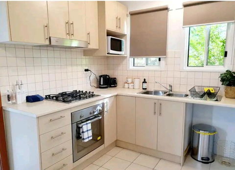 Entire 3 Bedroom Doveton House, No Sharing - Darwin Tourism 1