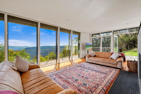 Escarpment Hideaway - Darwin Tourism 4