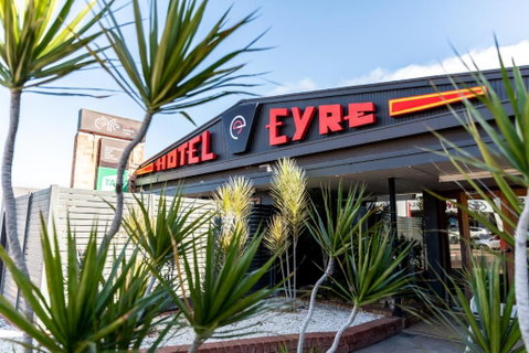 Eyre Hotel - Darwin Tourism 4