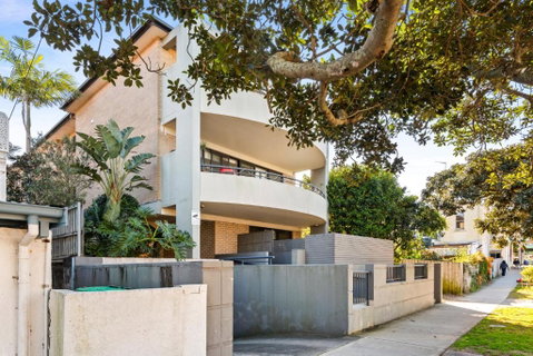 Fab Bondi 2-Bed With Courtyard & Alfresco Dining - Darwin Tourism 4