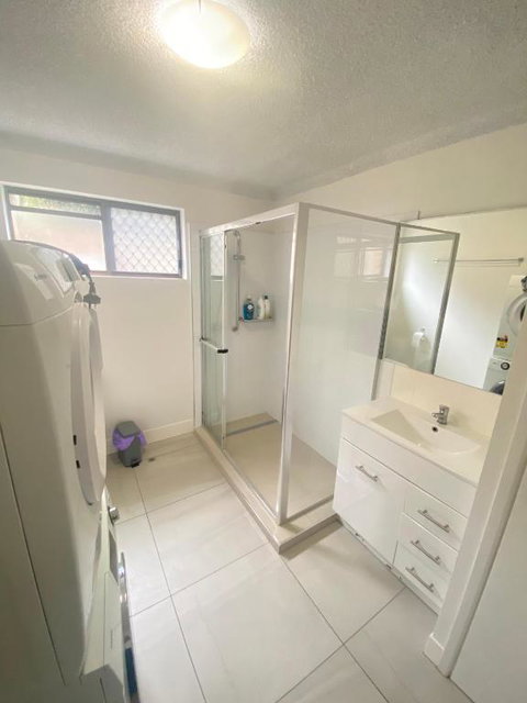Fabulous Canal-front Unit In Mooloolaba - Darwin Tourism 2