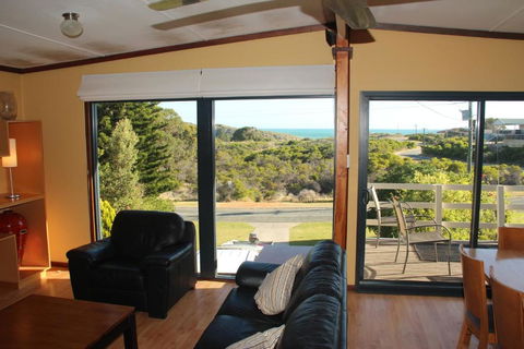Gabbadah Beach House - Darwin Tourism 4