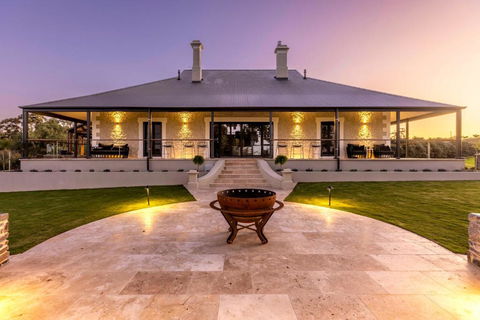 Gawler Park Estate - Darwin Tourism 0