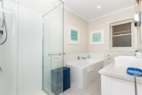 Golden Square Gold Class Guest House, Bendigo - Darwin Tourism 2