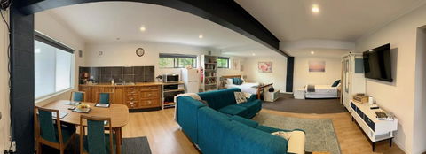 GOLDFIELDS STUDIO APARTMENT, Beaconsfield - Fully Self-contained, Air-conditioning - Darwin Tourism 0