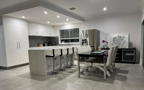 Gungahlin Luxe 5 Bedroom 2 Storey Home With Views Canberra - Darwin Tourism 4