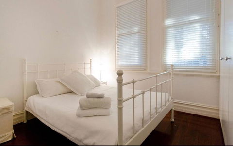 Gorgeous Subiaco Cottage - Darwin Tourism 2