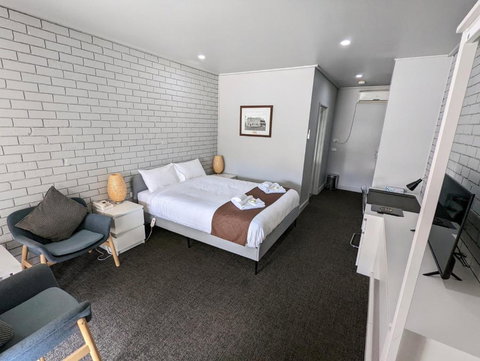 Homestead Motor Inn & Apartments - Darwin Tourism 3