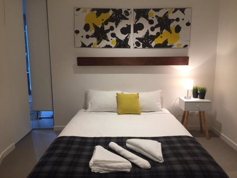 AirTrip Apartment On Margaret Street In CBD - Darwin Tourism 1