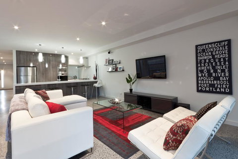 Amaroo - Darwin Tourism 0