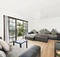 Amaroo Retreat  Fingal Bay - Darwin Tourism