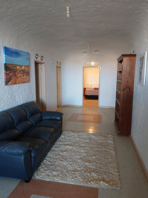 ANTE STREET DUGOUT - Darwin Tourism 2