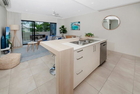 Apartment Close To The City Life On Lake 3 - Darwin Tourism 3