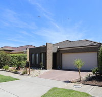 Apple House - Darwin Tourism