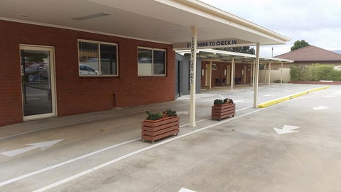 Ararat Southern Cross Motor Inn - Darwin Tourism 3