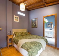 Art  Garden Retreat - Darwin Tourism