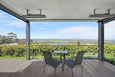 Luxury & Plush Lifestyle 5 Bedroom House In Mt Eliza - Darwin Tourism 1