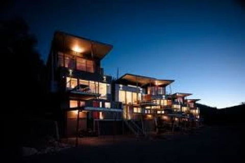 Luxury Scandinavian Townhouse - Darwin Tourism 0