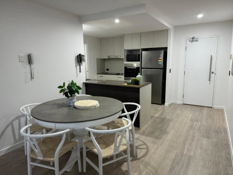 Luxury Spacious Apartment - Darwin Tourism 2