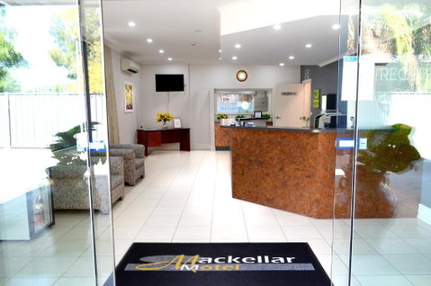 Mackellar Motel - Darwin Tourism 1