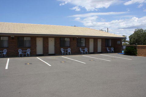 Mid Town Inn Narrabri - Darwin Tourism 2
