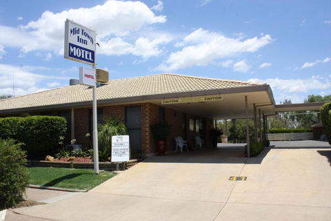 Mid Town Inn Narrabri - Darwin Tourism 1