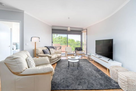 Modern And Homely 2BR Burke Crescent Apartment - Darwin Tourism 0