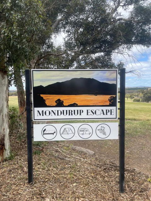 Mondurup Escape - Kendenup - Darwin Tourism 2