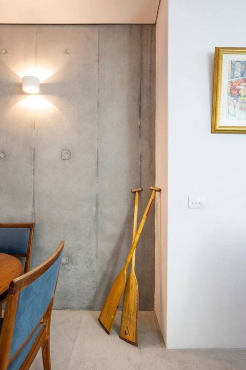 New York Warehouse Style In A Modern Passive House - Darwin Tourism 3