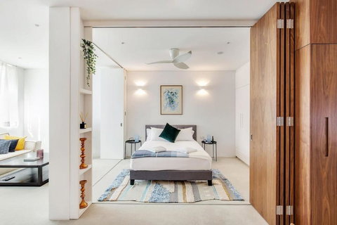 New York Warehouse Style In A Modern Passive House - Darwin Tourism 0